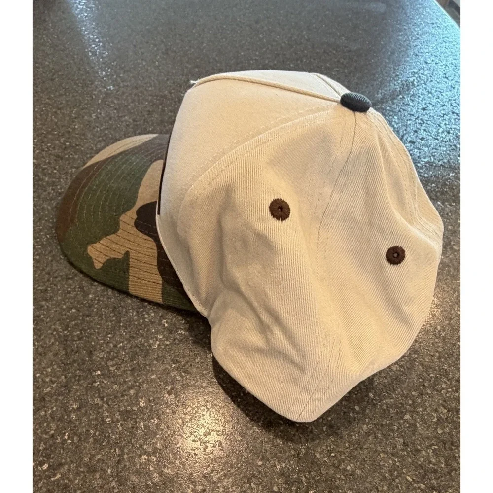 Southern String Hat Co. RARE Camo SnapBack Hat Leather Feather Patch BRAND NEW